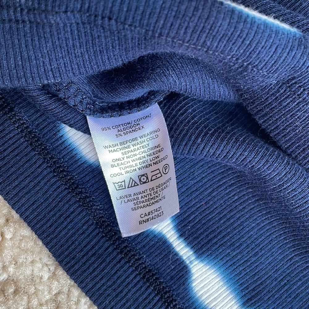 Blue and white tank top - Picture 2 of 3